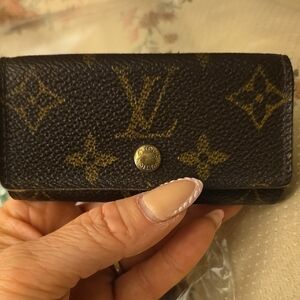 Louis Vuitton Monogram Key Holder